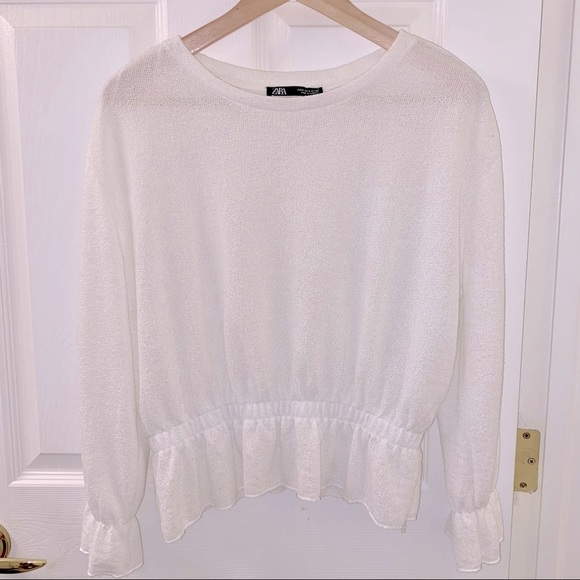 ❣️2/$15 ZARA Peplum White Top - Picture 2 of 9